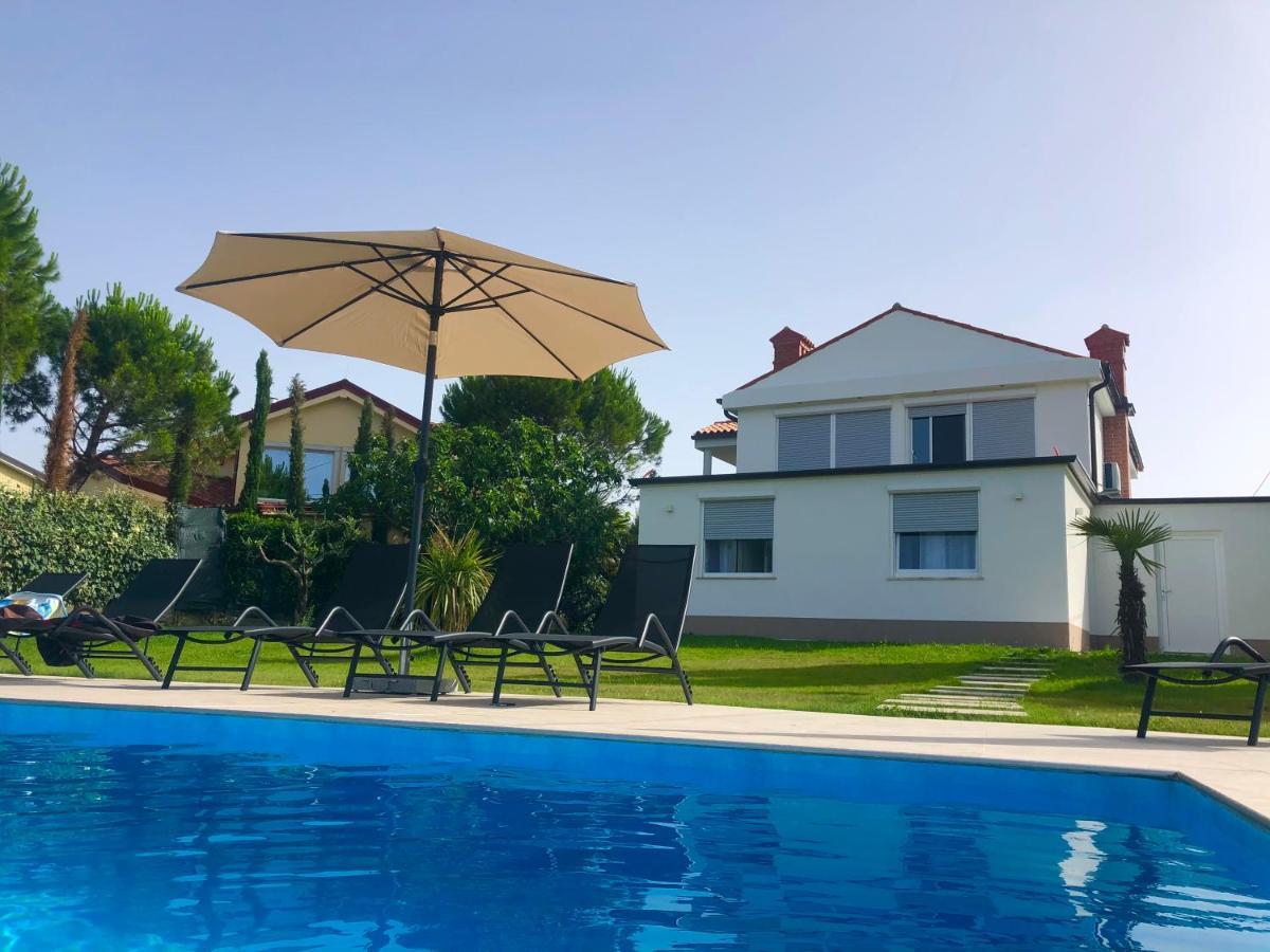 Apartmaji Meli Pu Izola Ngoại thất bức ảnh
