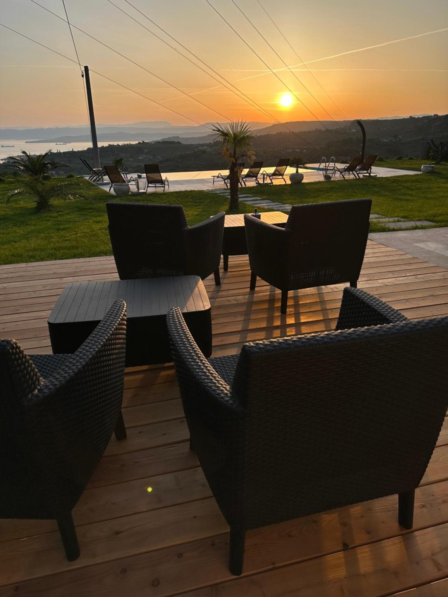 Apartmaji Meli Pu Izola Ngoại thất bức ảnh
